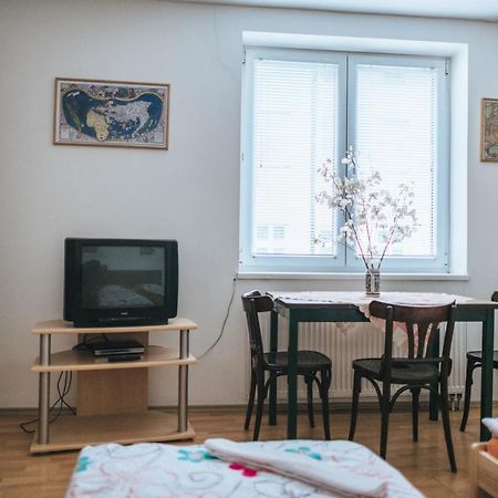 Klub U Namornika Dvůr Králové nad Labem المظهر الخارجي الصورة